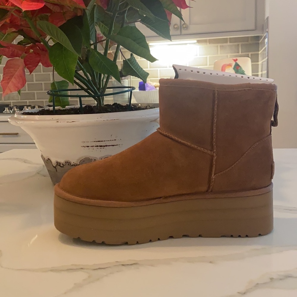 Classic Mini Platform Boot | UGG